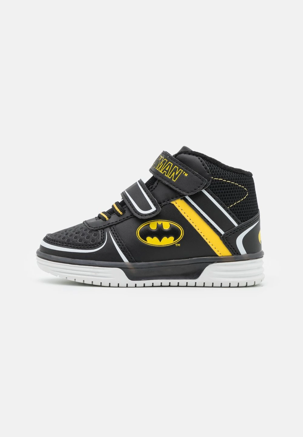 Tout neuf ✔️ Excellente qualité Friboo BATMAN - Baskets montantes 🤩 sneakers rond kids 💯 1 Tout neuf ✔️ Excellente qualité Friboo BATMAN - Baskets montantes 🤩 sneakers rond kids 💯