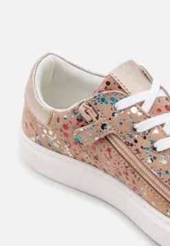 Les meilleures critiques de ⭐ Friboo Baskets basses Prix Distinctifs sneakers rond kids 🛒 -Friboo Soldes 196a3e43d3c342ceba89086fbb71b6a5