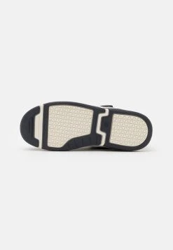 De gros ⌛ Friboo Soldes Baskets montantes ⌛ sneakers rond kids 😀 -Friboo Soldes 4019d91edb2e4fc5926dd7f35a69ecd5