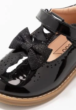 Grosses soldes 😍 Prix Dégriffé Friboo Babies ballerines rond enfant ✨ -Friboo Soldes 4bfb0088f55d4dc08cbd5fd235655dc1