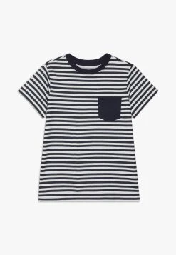 Remise ✔️ Friboo 5 PACK - T-shirt imprimé Prix Favorable t-shirts col rond enfant 🔔 -Friboo Soldes 4d24d7284879431f96b0045d785e7aa5