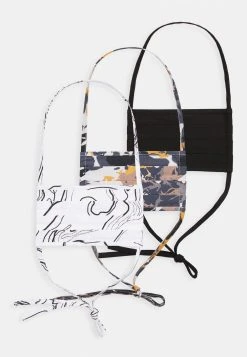 De gros ⭐ Friboo Se Vend Bas Prix 3 PACK - Masque en tissu accessoires imprim&eacute; animal unisex 🎉 -Friboo Soldes 730b3a18c7b94dbbaed9f40a8cc658bc