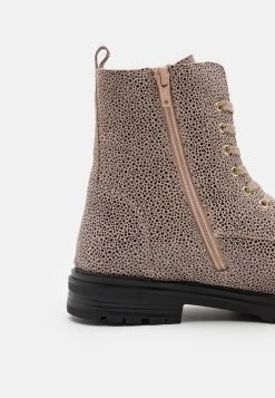 Acheter 🎉 Friboo Réduction LEATHER - Bottines à lacets bottes et bottines rond kids 😀 -Friboo Soldes 820120d987564936be53bf6073a13ef2