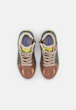 Offres ⌛ Friboo Qualité Supérieure TRAINERS - Baskets montantes 😀 sneakers rond kids ✔️ 9 Offres ⌛ Friboo Qualité Supérieure TRAINERS - Baskets montantes 😀 sneakers rond kids ✔️ -Friboo Soldes bf3ff99f9c6d4222ad5af6c47c95f083