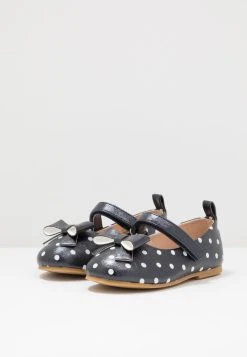 Le moins cher ✔️ Friboo Babies Prix Exclusifs ballerines rond enfant 🧨 10 Le moins cher ✔️ Friboo Babies Prix Exclusifs ballerines rond enfant 🧨 -Friboo Soldes c68f02f44880435ba2c4e4882727649e