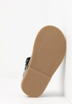 Grosses soldes 😍 Prix Dégriffé Friboo Babies ballerines rond enfant ✨ -Friboo Soldes fd21dc65d2f04d45b28339a7b380dc13